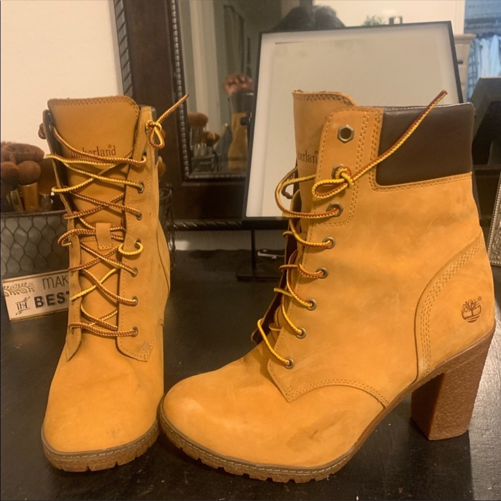 Timberland Boots - Picture 4 of 5